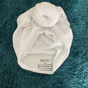 Bunny Knots NB Betty Knot